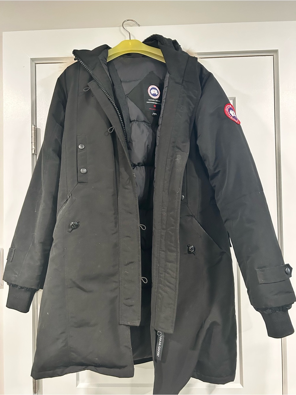 Canada Goose woman’s Black Parka Jacket